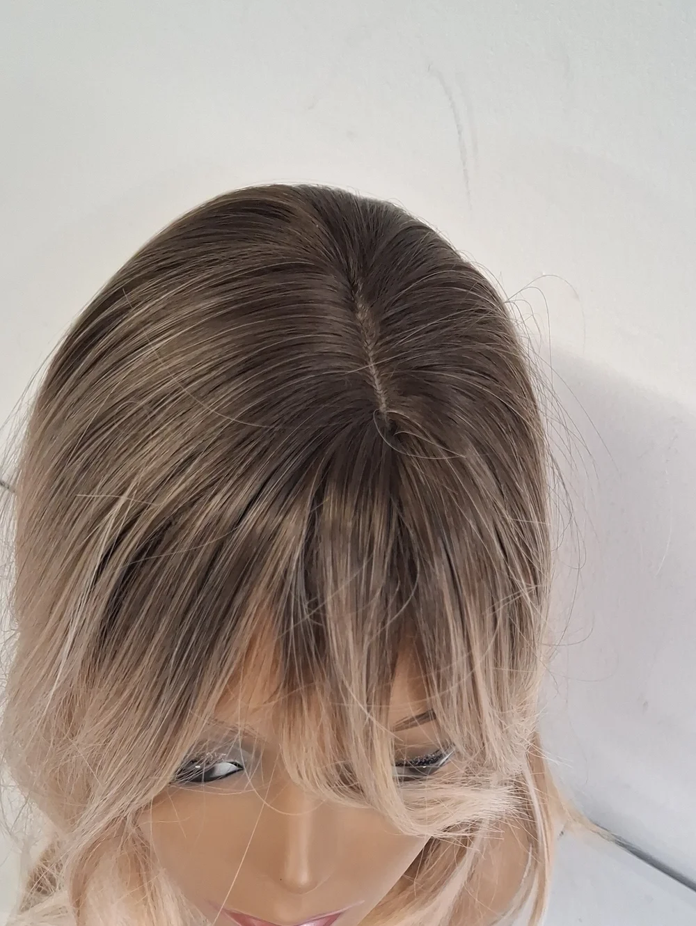 NWT Womens Long Layered Blonde Wig Bangs Heat Resistant